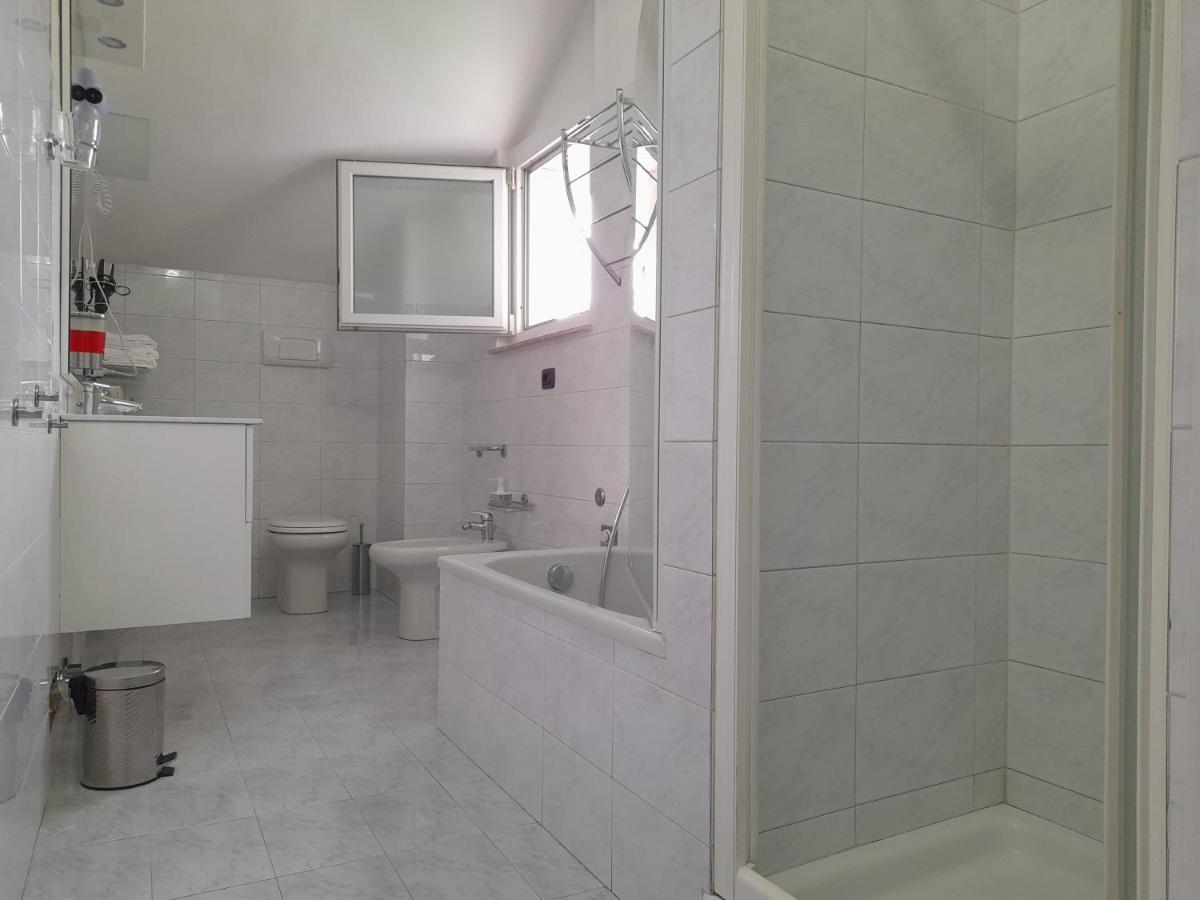 Bike House "Silver" เซริอาเต ภายนอก รูปภาพ